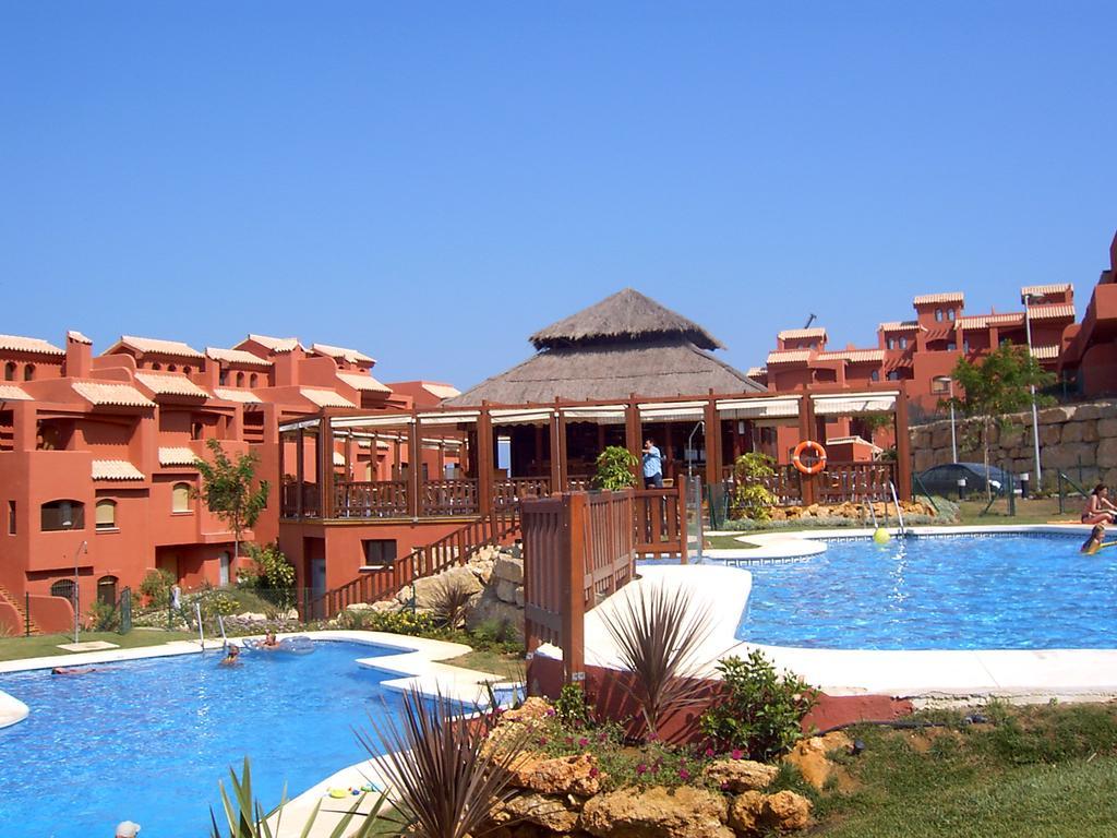 Albayt Resort & Spa Естепона Екстериор снимка