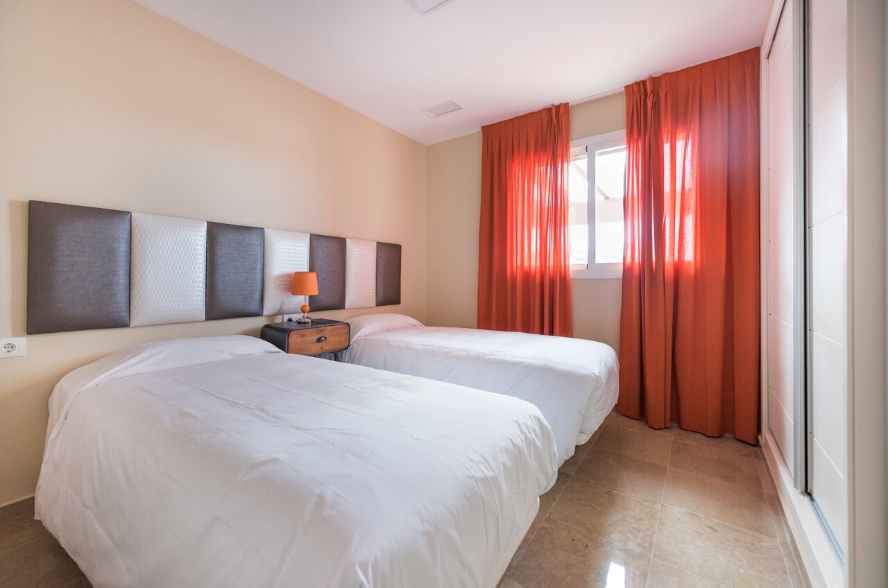 Albayt Resort & Spa Естепона Екстериор снимка
