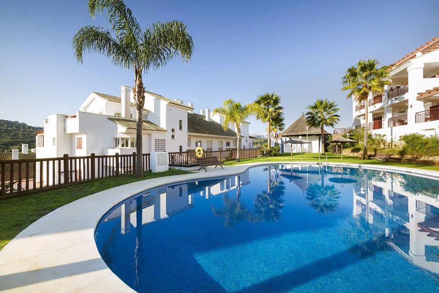 Albayt Resort & Spa Естепона Екстериор снимка