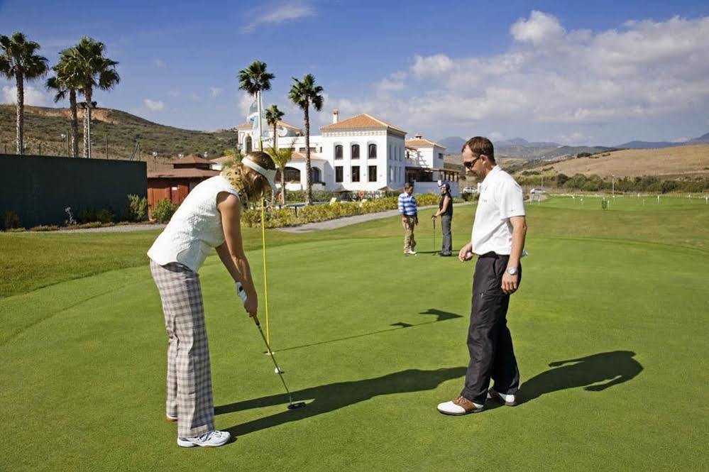 Albayt Resort & Spa Естепона Екстериор снимка